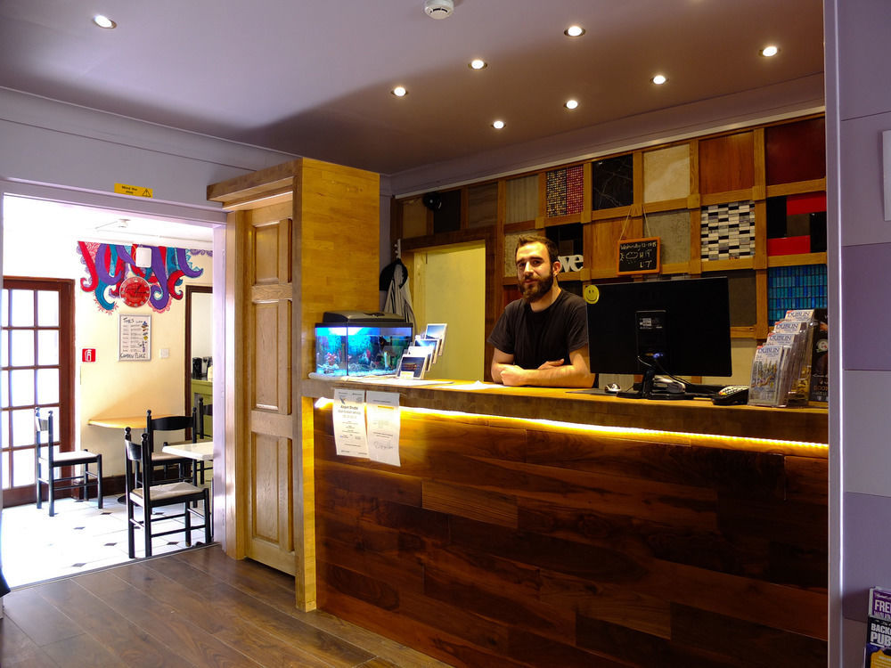 The Times Hostel - Camden Place Dublin Bagian luar foto