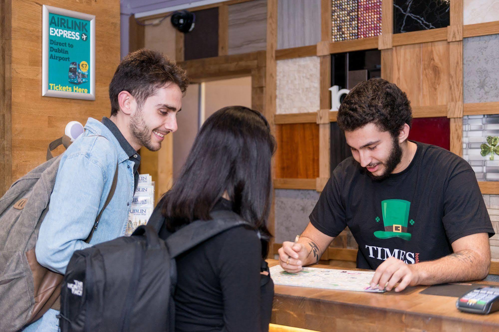 The Times Hostel - Camden Place Dublin Bagian luar foto