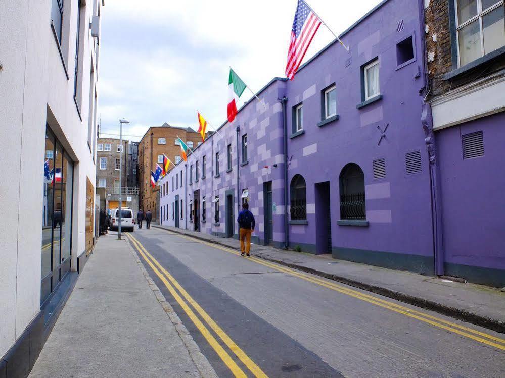 The Times Hostel - Camden Place Dublin Bagian luar foto